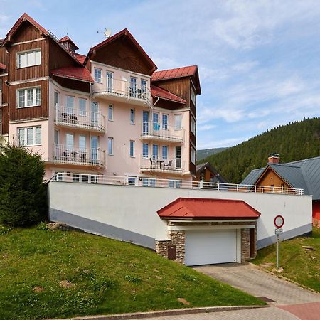 Pec 313 Apartment Pec pod Snezkou Luaran gambar
