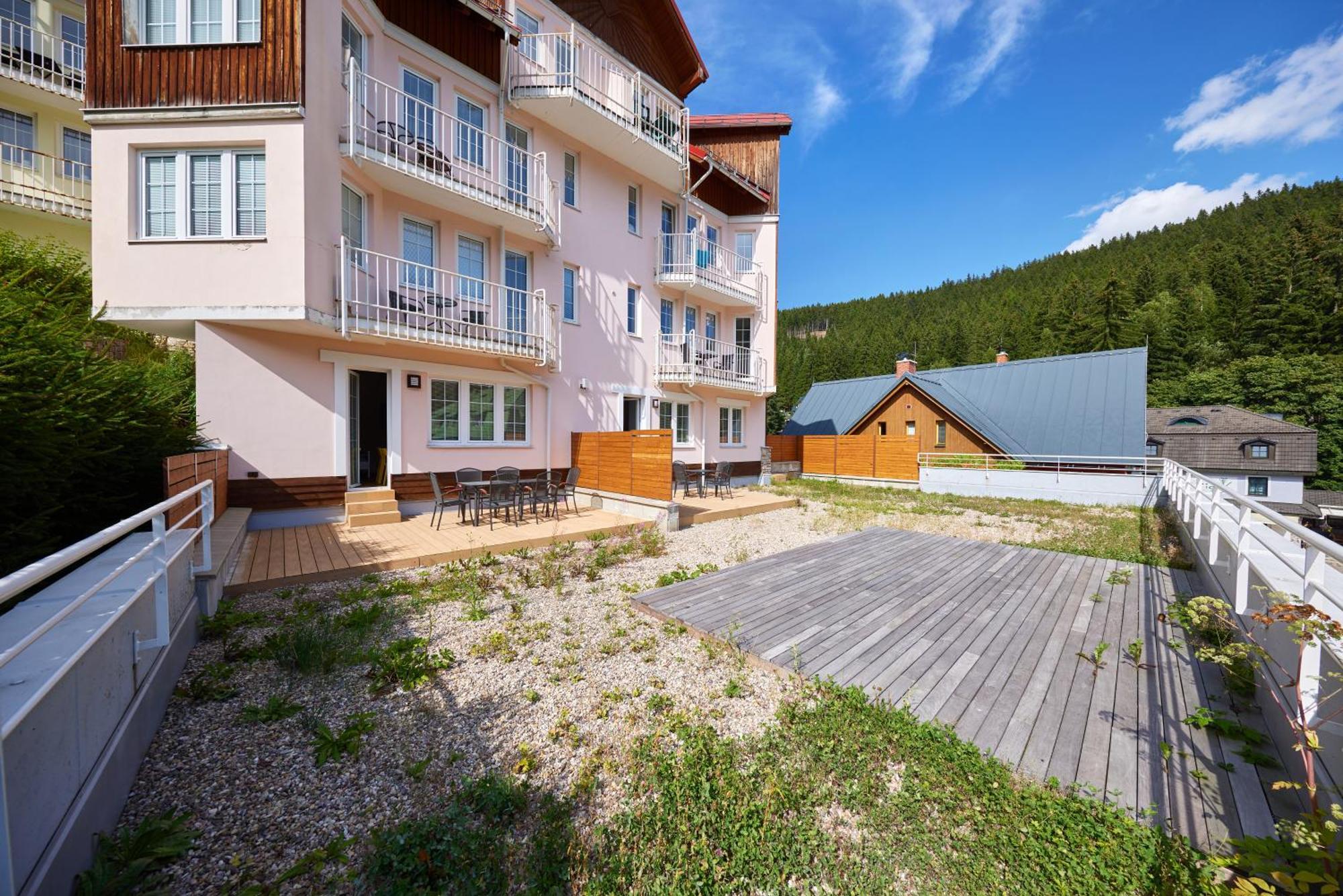 Pec 313 Apartment Pec pod Snezkou Luaran gambar
